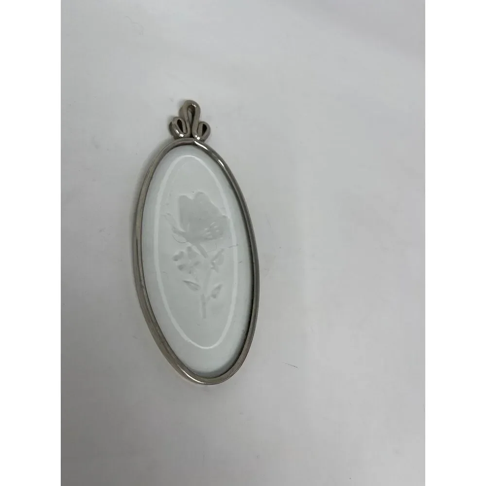 Etched Glass Butterfly Wall Hanging Miniature Paperweight Trinket Silver Rimmed